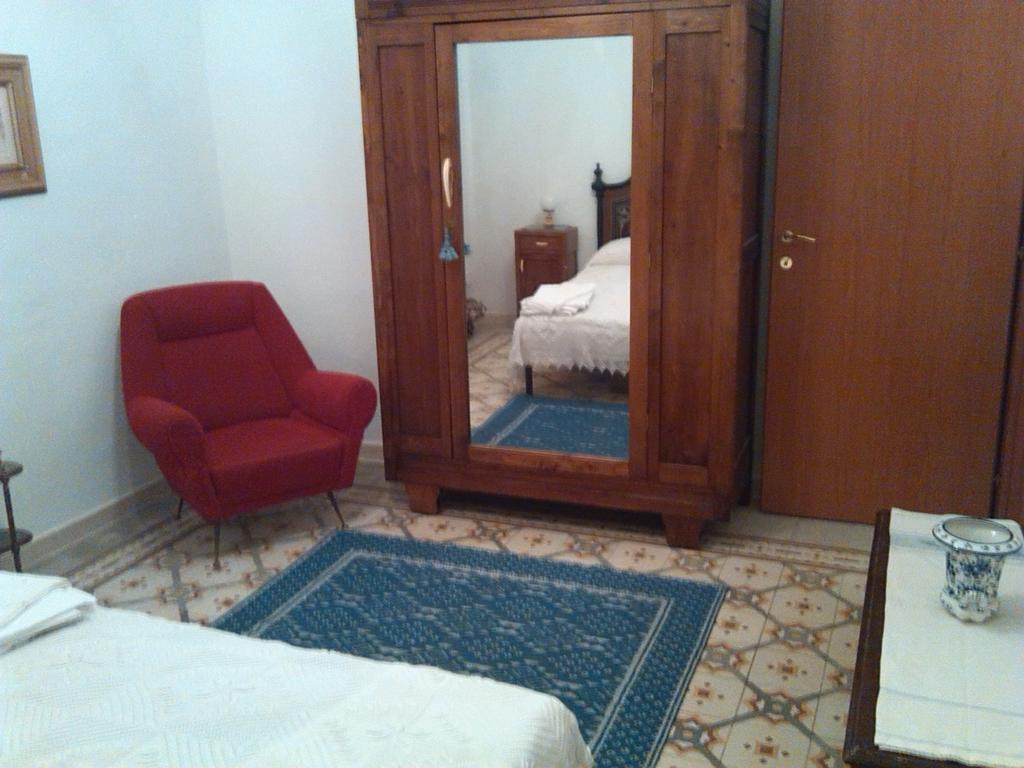 Ex B&B La Bicocca - Via Umberto 15, Iun S1733 Sorso Bilik gambar