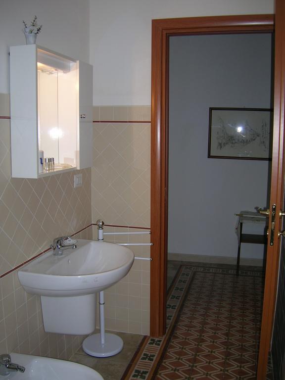 Ex B&B La Bicocca - Via Umberto 15, Iun S1733 Sorso Luaran gambar